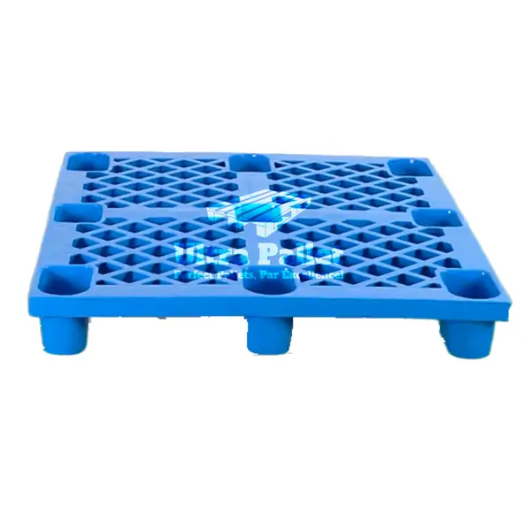 9-legs light-duty plastic pallet.png