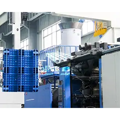 specializes in manufacturing all kinds of industrial plastic pallets