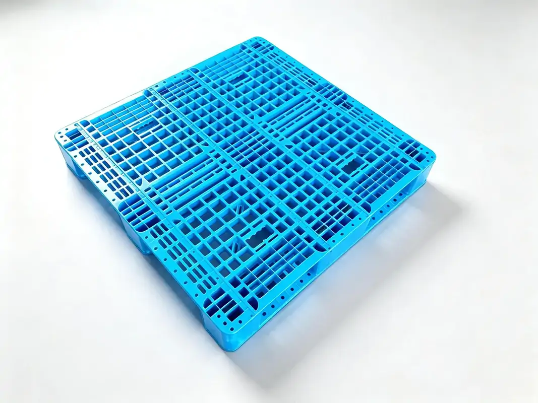 1100×1100mm open-deck three-runner injection-moulded plastic palle.webp