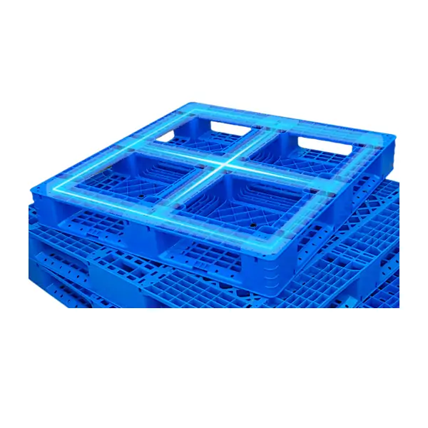 6 runners plastic pallet for forklift handling in warehouse