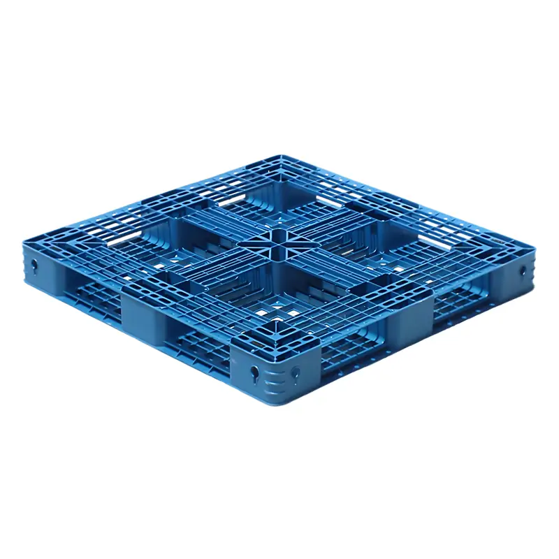 Recycling process of HDPE pallets